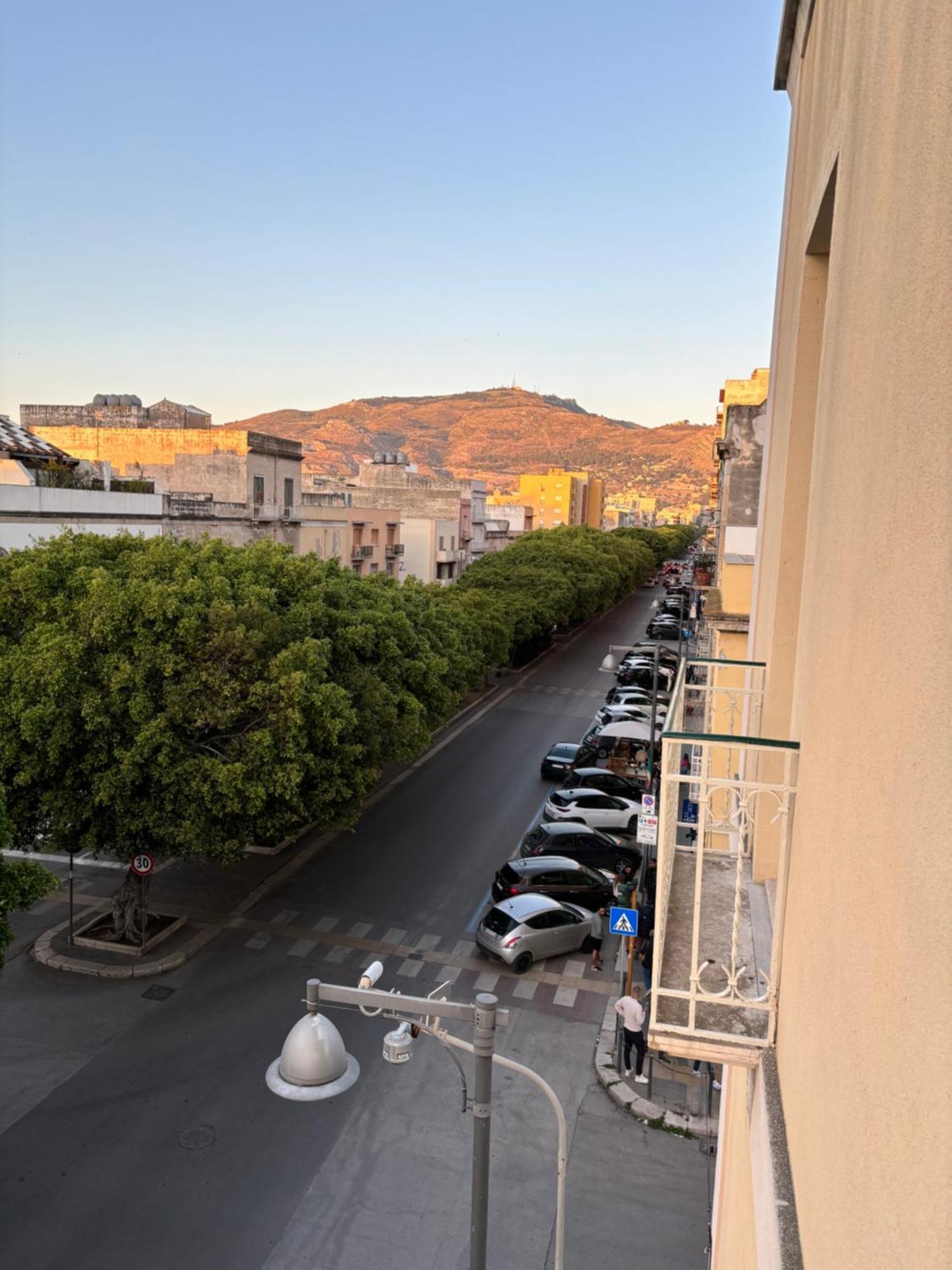 Da Nanae Apartment Trapani Exterior photo